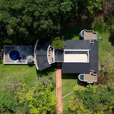 Ayugiri Ayurveda Wellness Resort Sigiriya Exterior foto
