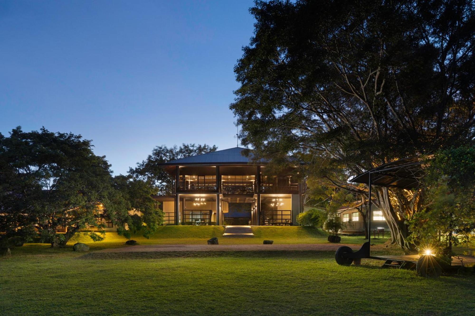 Ayugiri Ayurveda Wellness Resort Sigiriya Exterior foto
