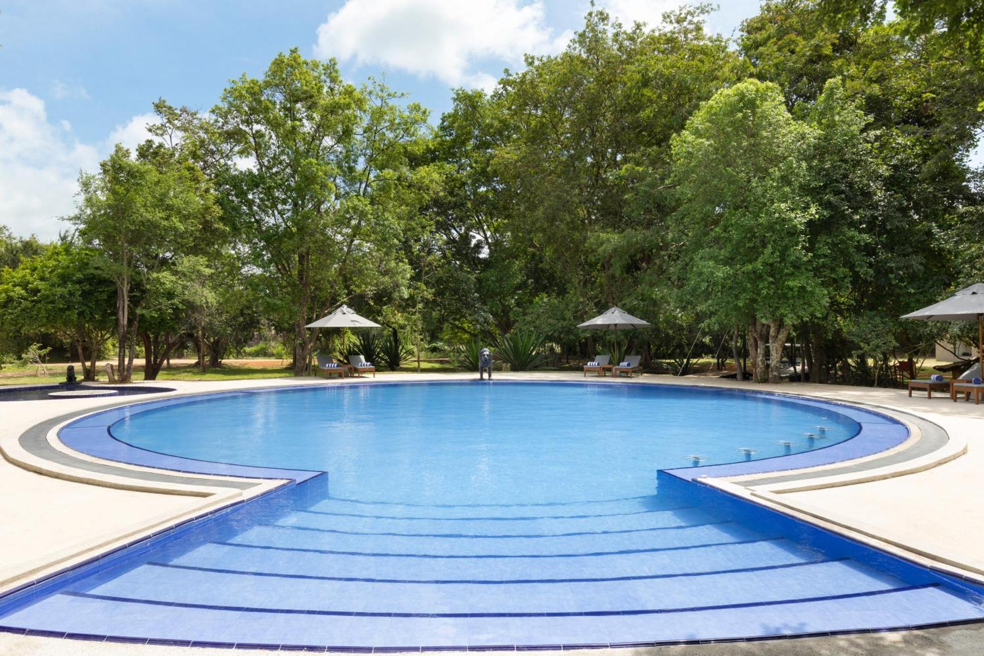 Ayugiri Ayurveda Wellness Resort Sigiriya Exterior foto