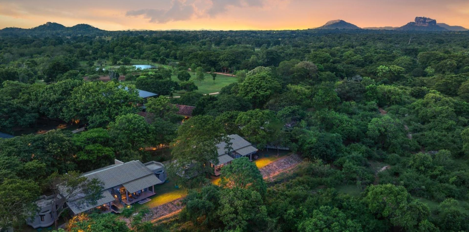 Ayugiri Ayurveda Wellness Resort Sigiriya Exterior foto